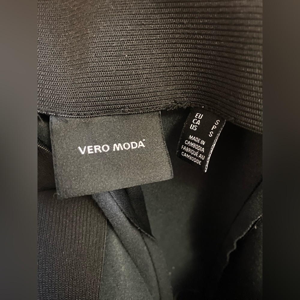VERO MODA Black Faux Leather Leggings, Faux Leather Pants, High Waisted - Picture 8 of 8